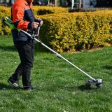 AKUML. KOSILNICA Z NITKO KIACATU 40V Z 4AH BATERIJO IN POLNILNIKOM DVOROČAJNA