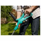 AKUMULATORSKA KOSILNICA Z NITKO BOSCH ART 26-18 LI