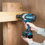 AKUMULATORSKI UDARNI VIJAČNIK MAKITA DTW1002RTJ