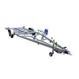 AVTOMOBILSKA PRIKOLICA TPV BA 3500L ZA PREVOZ ČOLNOV