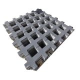 BETONSKA PLOŠČA KOGRAD TRAVNA PLOŠČA 50X50X8 ČRNA