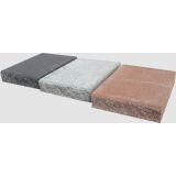 BETONSKI IZDELEK ZOBEC LOMLJENA KAPA 200X280X50 RJAVA