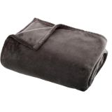 DEKORATIVNA ODEJA ATMOSPHERE 150X125 CM, FLANELA, RJAVA