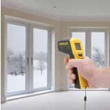 DIGITALNI INFRARDEČI TERMOMETER STANLEY STHT0-77365