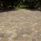 BETONSKI TLAKOVEC SEMMELROCK DOMINO KOMBINIRANA BAR: ŠKOLKASTO APNENČASTA