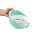 PRIPOMOČEK ZA ODCEJANJE UCSAN PLASTIK GIBLJIVO CEDILO S POSODO 1.8 L MINT