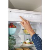 HLADILNIK IN ZAMRZOVALNIK CANDY CBT5518DW