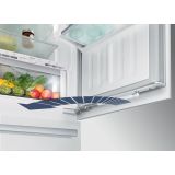 HLADILNIK IN ZAMRZOVALNIK LIEBHERR ECBN 6256