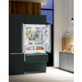 HLADILNIK IN ZAMRZOVALNIK LIEBHERR ECBN 6256