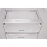 HLADILNIK IN ZAMRZOVALNIK WHIRLPOOL W7 8210 OX