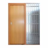 KOVINSKA KASETA ZA DRSNA VRATA QUICK MAVEC 100 MM PREHOD 900X2000 MM