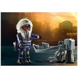 KOCKE PLAYMOBIL POLICIST Z REAKTIVNIM NAHRBT. IN ČOLNOM 70782