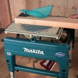 STABILNA IN KOTNA ŽAGA MAKITA LF1000