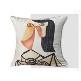 OKRASNI VZGLAVNIK MERCIS KUBIC 100 45X45 CM