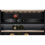 HLADILNA VINSKA VITRINA BOSCH KWK36ABGA