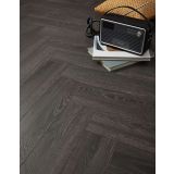 LAMINAT, 8MM, 32. RAZRED KRONOTEX HERRINGBONE ELBA HRAST ČRNI D 6010