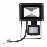 LED ZUNANJI REFLEKTOR EMOS 10W PIR HOBBY MCOB IP65 ČRN S SENZORJEM
