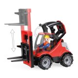 LENA VILIČAR S PRILOŽENO PALETO