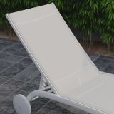 LEŽALNIK IZ TEKSTILENA NATERIAL LYRA II S KOLESI BEL ALU, TEKSTILEN