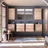 MAJHNA OMARICA KOLPA SAN ON 40 NW NAOMI