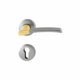 MEDEN.KLJUKA ZA VRATA HOPPE BERGEN Z ROZETO KLJUČ F72/F9