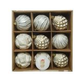 BUNKE ZA NOVOLETNO JELKO IZ UMETNE MASE V BELI IN ZLATI BARVI, PREMER 80 MM, 9/1