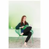 NAMIZNA SVETILKA PHILIPS LIC BLOOM 1X8W LED RGB 70997/60/PH BELA