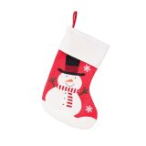 STENSKA DEKORACIJA GLOSSTYLE NOGAVICA IZ FILCA 37 CM S SNEŽAKOM