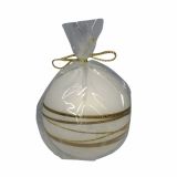 NOVOLETNA SVEČA MULLER GOLDEN RINGS OKROGLA 80 MM PERLA BELA