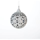 OKRASEK ZA JELKO GLOSSTYLE KROGLA SREBRNA FI 8.8 CM 11.2X8.8X8.8