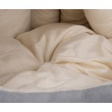 OPREMA ZA MAČKE PET COMFORT POSTELJA Z ŽOGICO