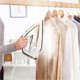 PARNI LIKALNIK TEFAL PUREGLISS FV8042E0,2900W, IZHOD PARE 50 G/MIN, UDAR PARE 270 G/MIN, IZJEMNO DRSENJE.