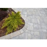 BETONSKI TLAKOVEC OBLAK GROUP PERUGIA MIX 115 ČRN, PEŠČEN, BEL