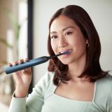 ELEKTRIČNA ZOBNA ŠČETKA SONICARE HX9911/88 DIAMOND CLEAN