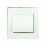 PODOMETNO STIKALO UNO NAVADNO 10AX BELO