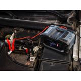 POLNILNIK AKUMULATORJEV CARMOTION DIGITALNI 12V 20A 6-300 AH 24V 10A 6-150 AH