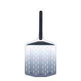 PRIPOMOČEK ZA PEKO OONI PERFORIRAN LOPAR ZA PIZZO 12"