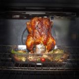 PRIPOMOČEK ZA PEKO TOO MUCH DRŽALO ZA PIŠČANCA