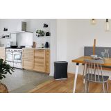 ČISTILNIK ZRAKA STADLER FORM ROGER BLACK