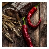 SLIKA STYLER FEFERONI STEKLENA 30X30 GL170