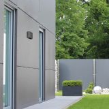 STENSKA VRTNA SVETILKA RABALUX LIPPA ČRNA 6W 7319