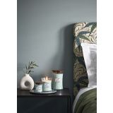 SVEČA V KOZARCU WOODWICK CLASSIC MEDIUM SAGEWOOD & SEAGRASS