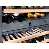 VGRADNA HLADILNA VITRINA LIEBHERR UWTGB 1682