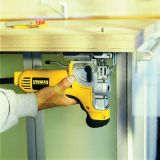 VBODNA ŽAGA DEWALT DW 333 K