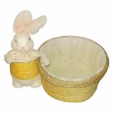VELIKONOČNI PROGRAM GLOSSTYLE ZAJČEK S KOŠARO SORTIRANO 21X15X17 CM SORTIRANO