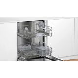 VGRADNI POMIVALNI STROJ BOSCH SMV24AX02E