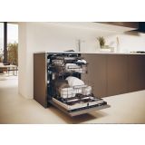 VGRADNI POMIVALNI STROJ HAIER XS 4A4M4PB