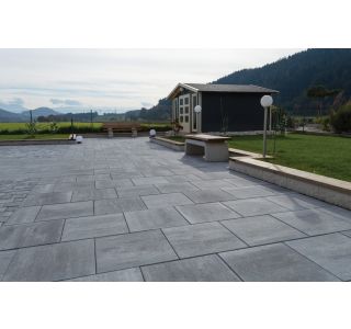 BETONSKA PLOŠČA KOGRAD GLADKA MIX KLASIKA 50X50X5 CM BETONSKA PLOŠČA KOGRAD GLADKA MIX KLASIKA 50X50X5 CM