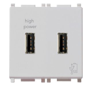 POSEBNA VTIČNICA PLANA POLNILNIK USB 5V 2.1A SREBRNA, 2M POSEBNA VTIČNICA PLANA POLNILNIK USB 5V 2.1A SREBRNA, 2M