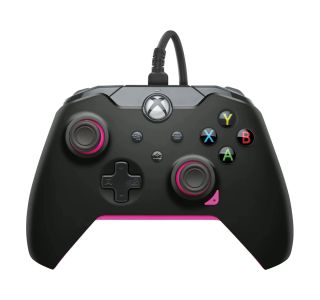 IGRALNI PLOŠČEK PDP XBOX ČRN - FUSE ROZA ŽIČNI